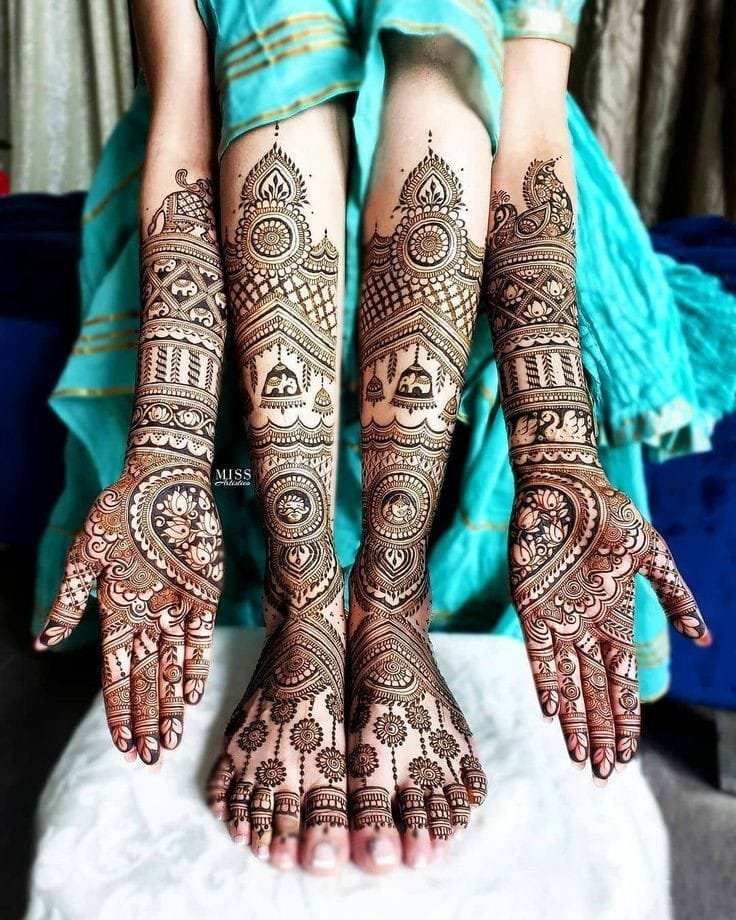  MEHENDI DESINGNERS